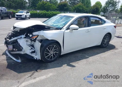 2016 Lexus Es 350 z USA, uszkodzony, nr VIN JTHBK1GG5G2242162